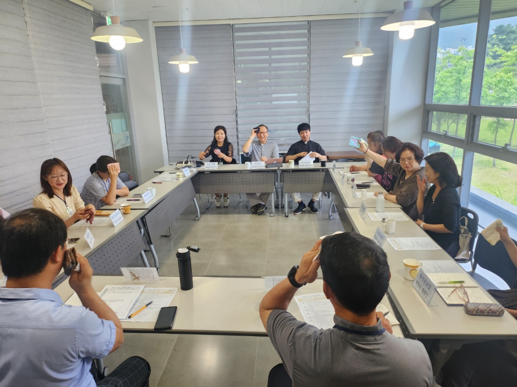 7.2) 사목회 손수건1.jpg