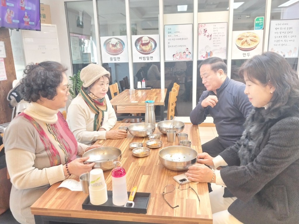 KakaoTalk_20231218_082451461_07.jpg
