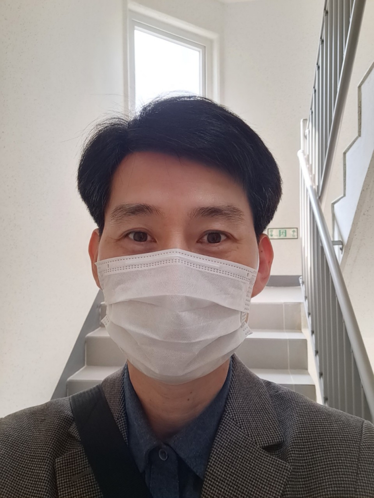 계단으로올라가기.jpg