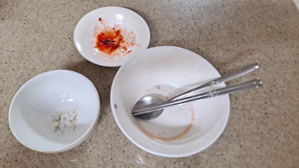 음식남기지않기.jpg