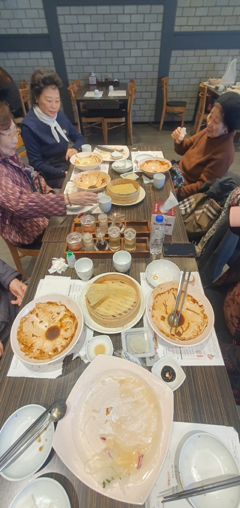 김순자음식남기지않기5명.jpg
