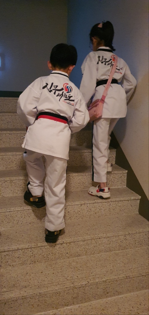 KakaoTalk_20231109_222948957_02.jpg