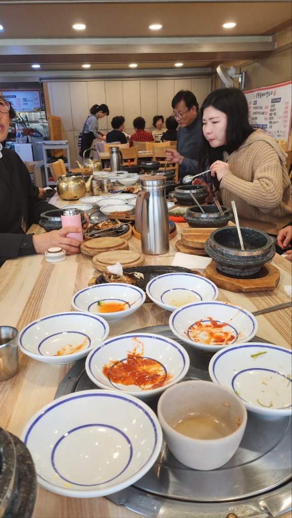 예비신자모임 음식 남기지 않기)8명).jpg