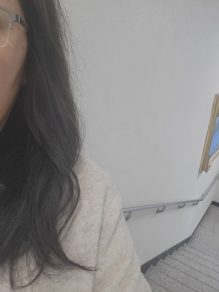 계단-교사 민경 2.jpg