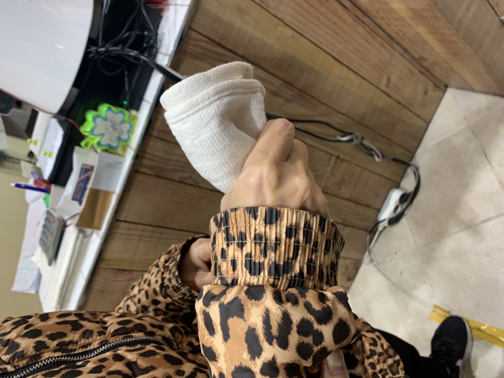 1702001084472.jpg