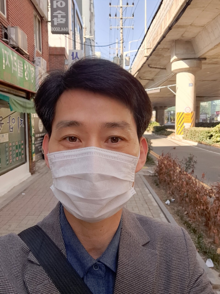 가까운거리는 걷기.jpg