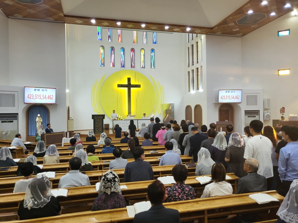 4.한가위 합동위령 새벽미사.jpg