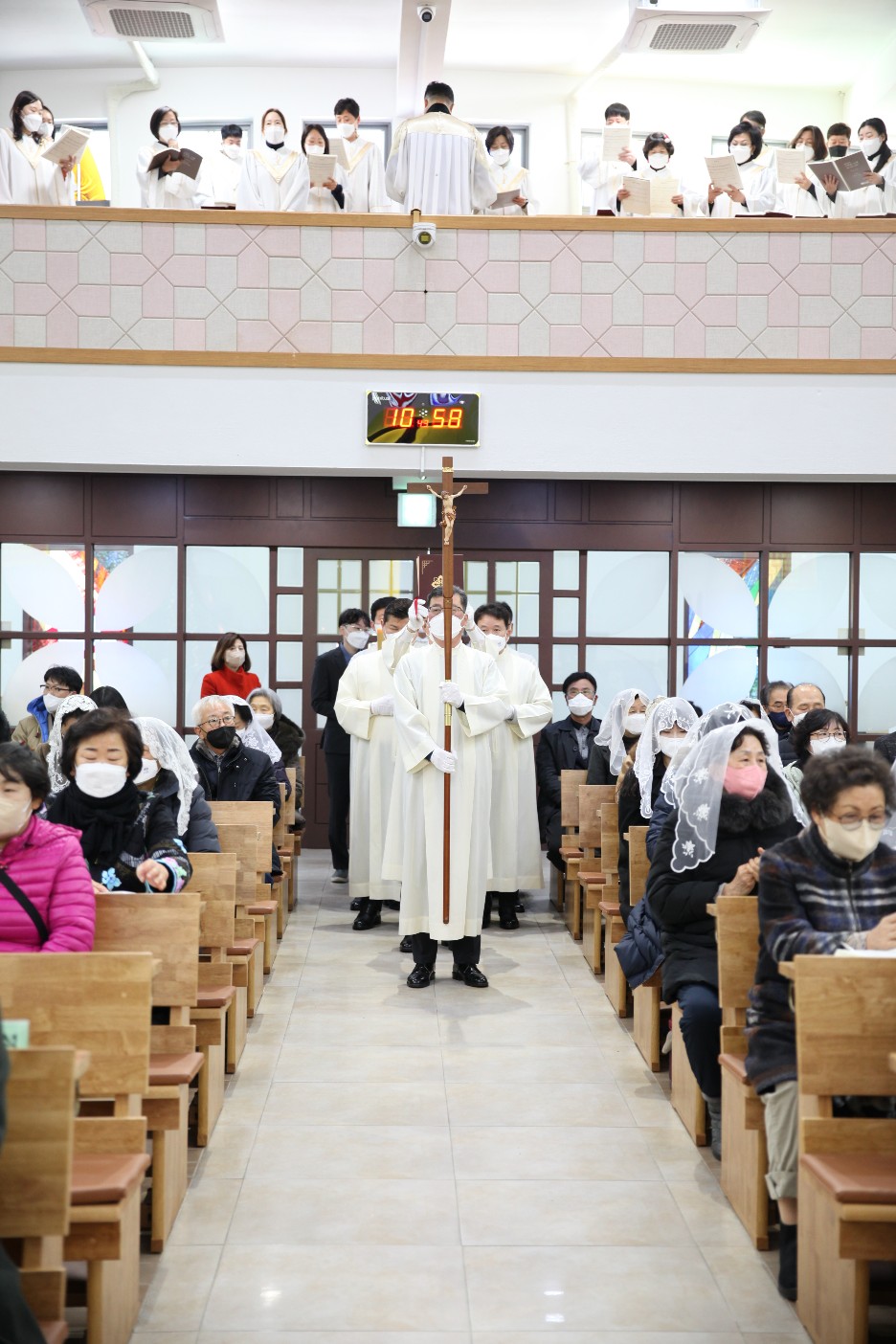 2022년 12월 성탄대축일 미사.jpeg