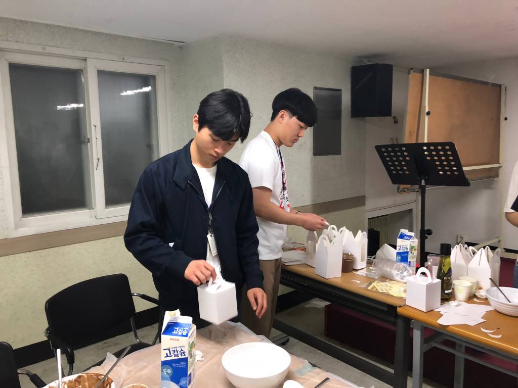 수정됨_KakaoTalk_Moim_4HCQtPijcC4fRnk0z2DdirxwB2rHAm.jpg