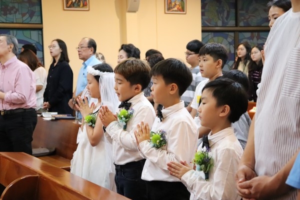 1614755511_epSKaHqV_Korean_church_027.jpg