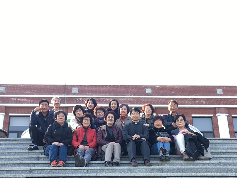 KakaoTalk_Moim_4zhk0a3CCXDjbITGpv4hkXFLie8Q0x-002.jpg