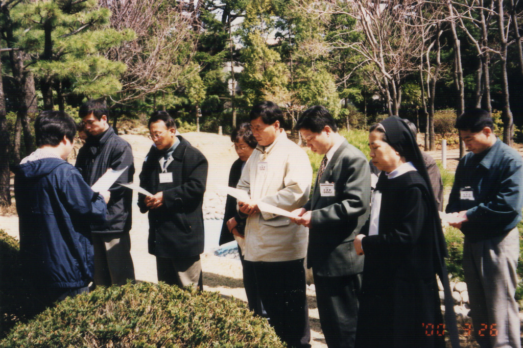img00-7.jpg