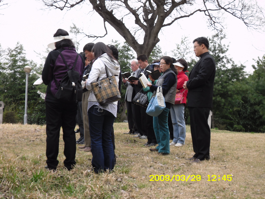 IMG 09-90.JPG