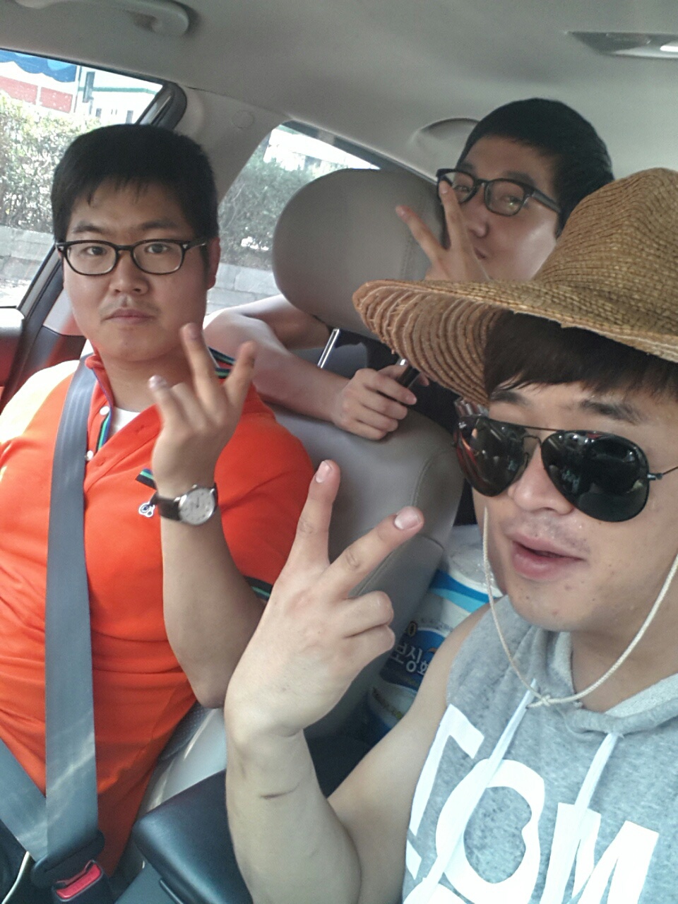 Bandphoto_2013_08_23_11_33_23.jpg