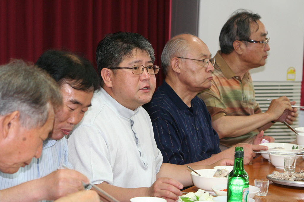 IMG 06-7-10.jpg