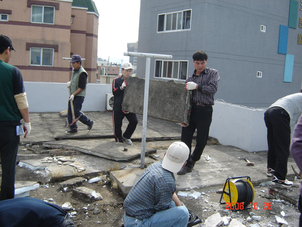 img 08-403.JPG