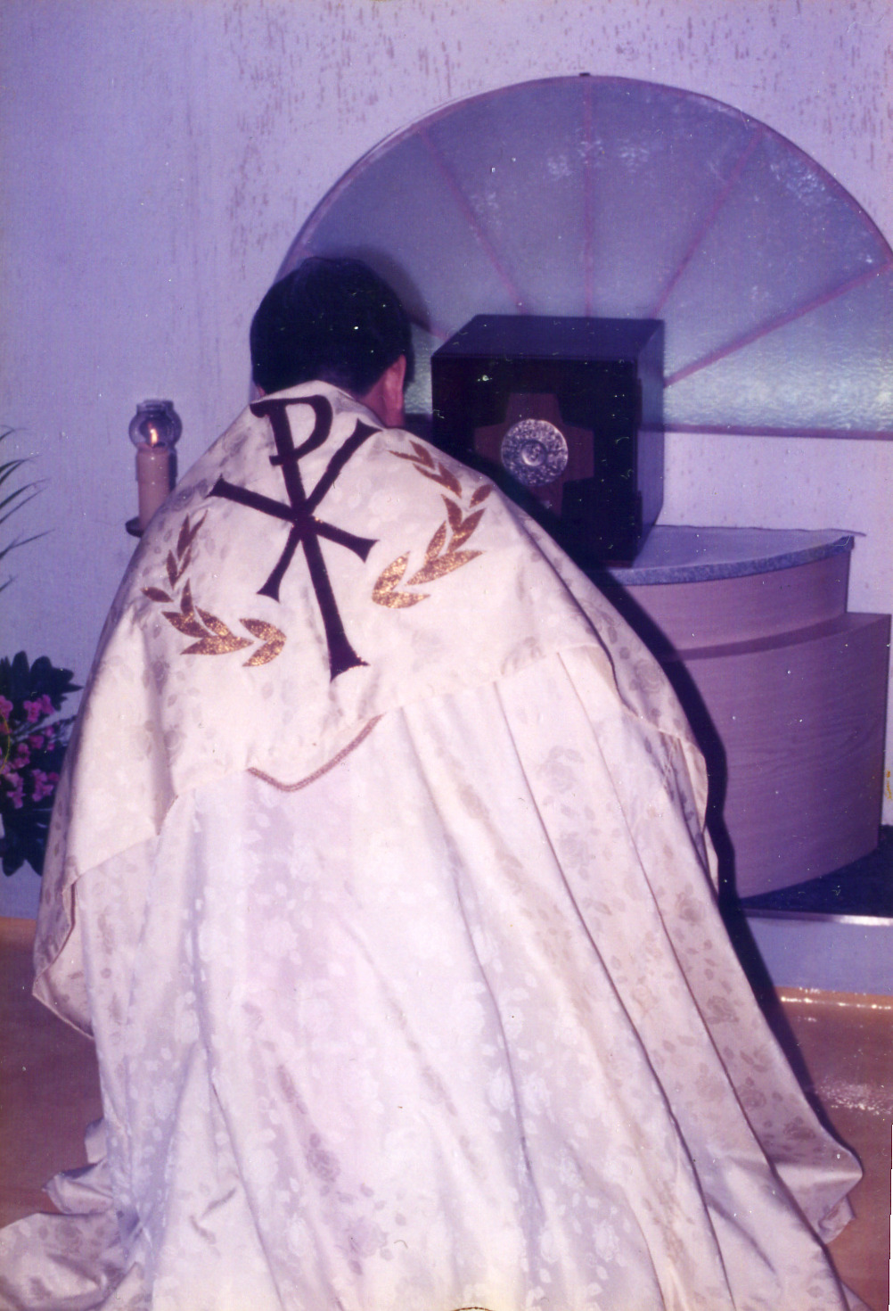 img97-12.jpg