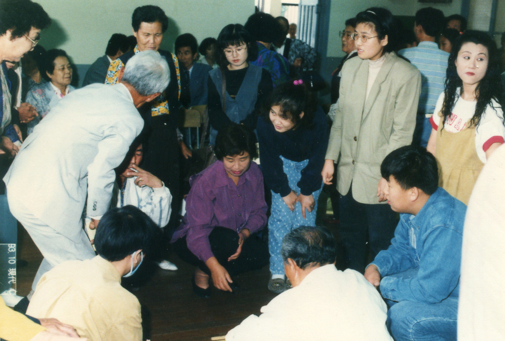 img93-42.jpg