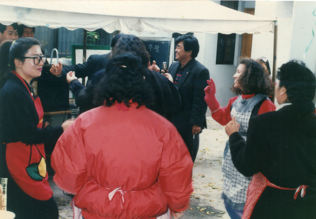 img93-45.jpg