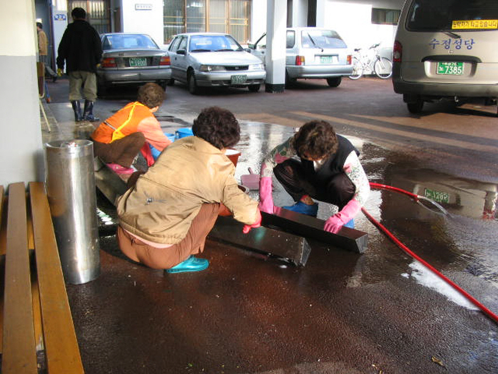 img 04-23.jpg
