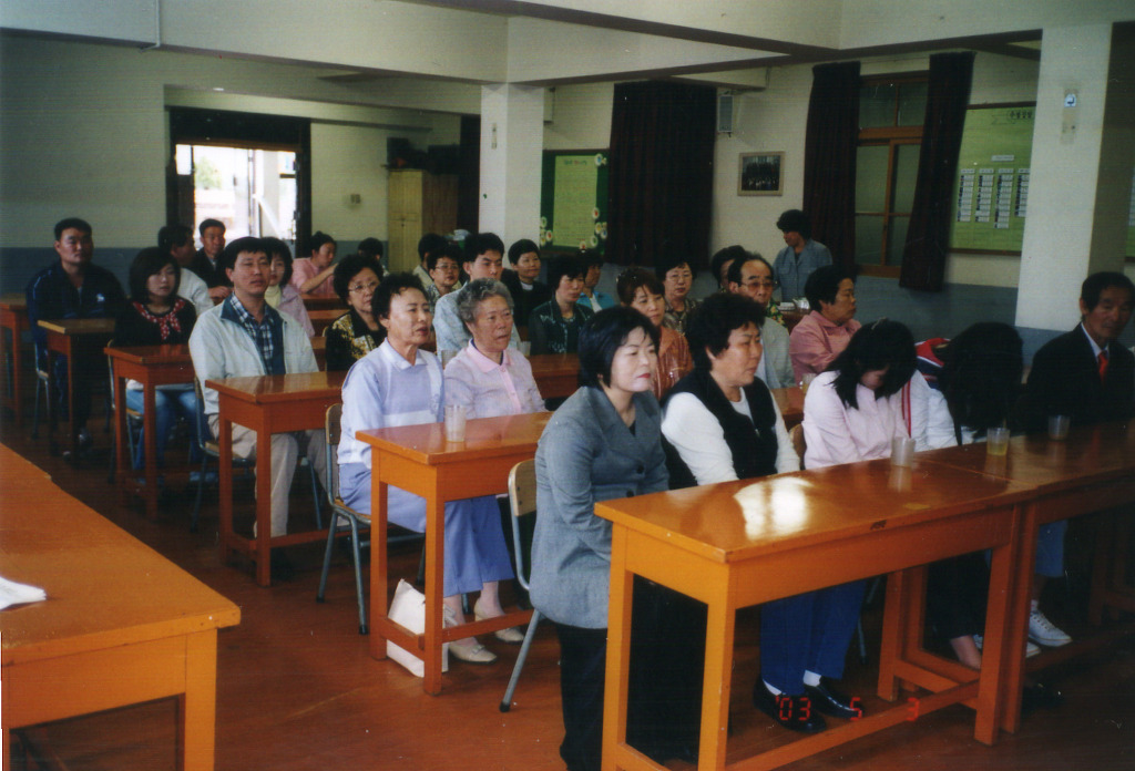 img 03-25.jpg