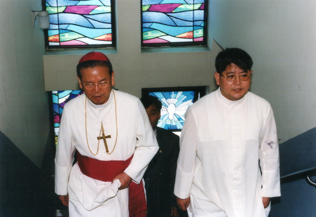 img 03-33.jpg