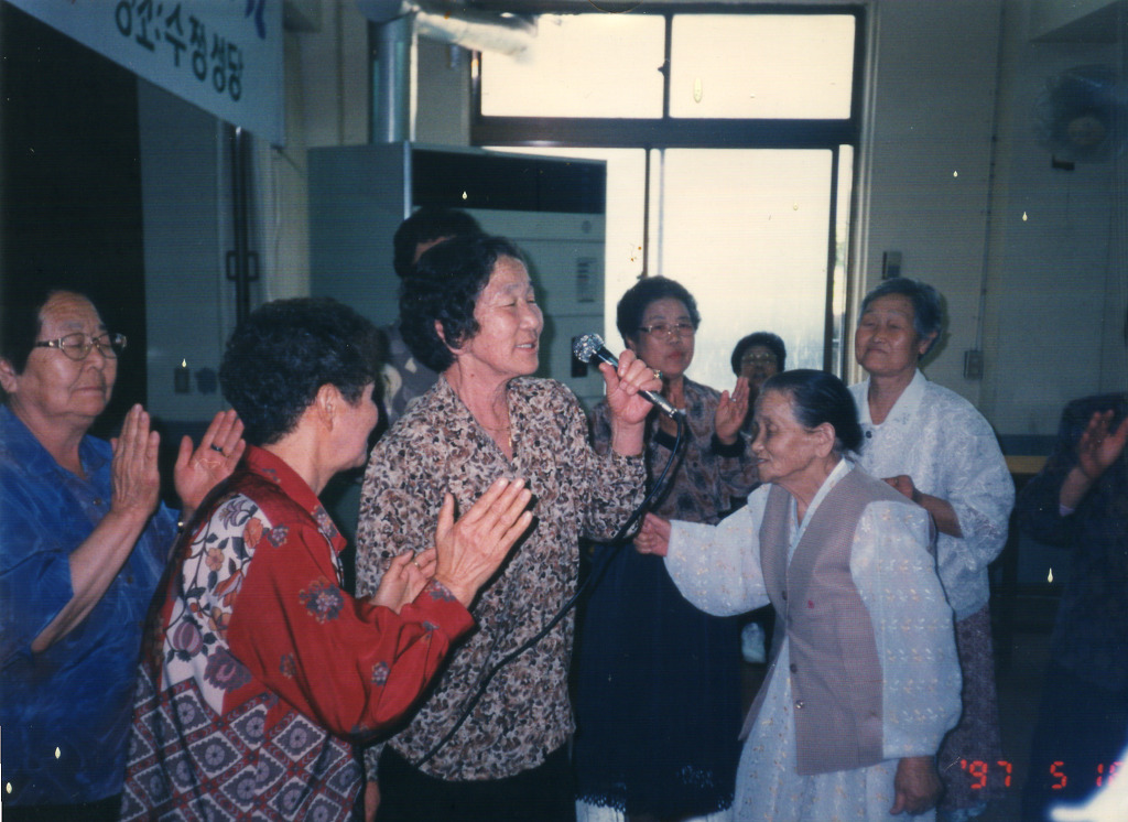 img97-40.jpg