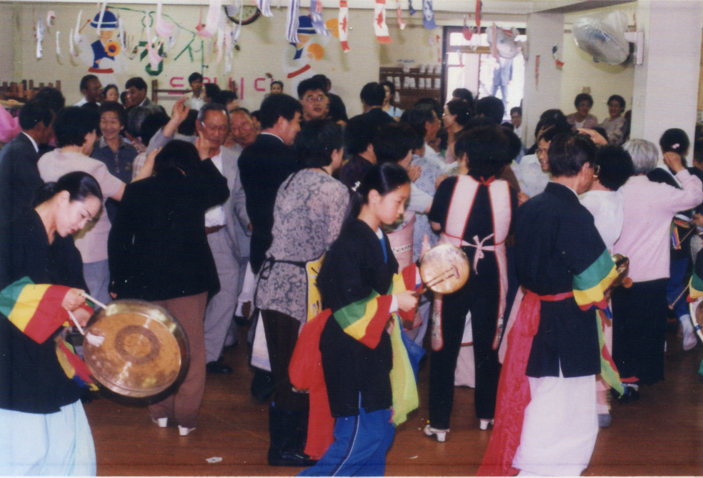 img99-26.jpg