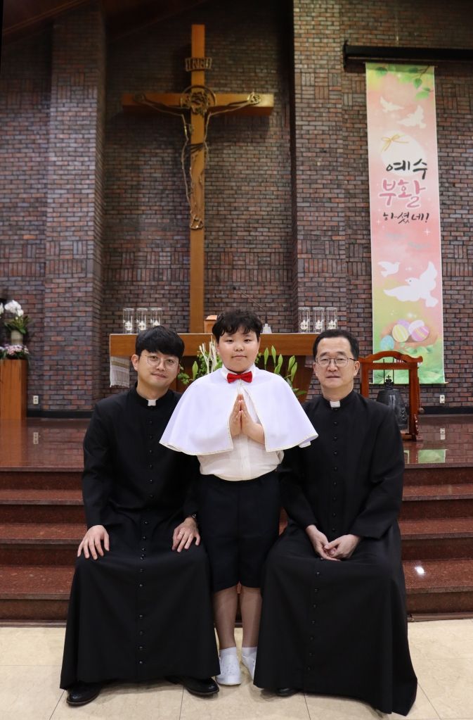 A 성전 신부님과 - 02.JPG