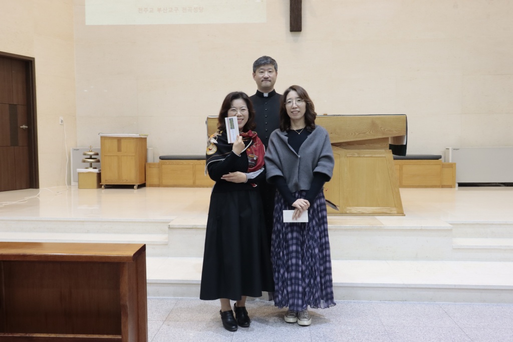 2025_11_16 연차총친목회(17).JPG