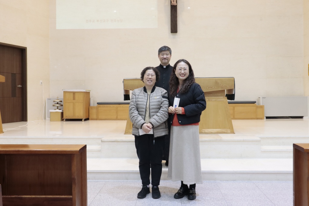 2025_11_16 연차총친목회(20).JPG