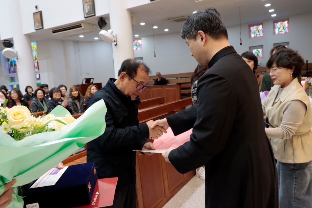 2025_11_16 연차총친목회(11).JPG