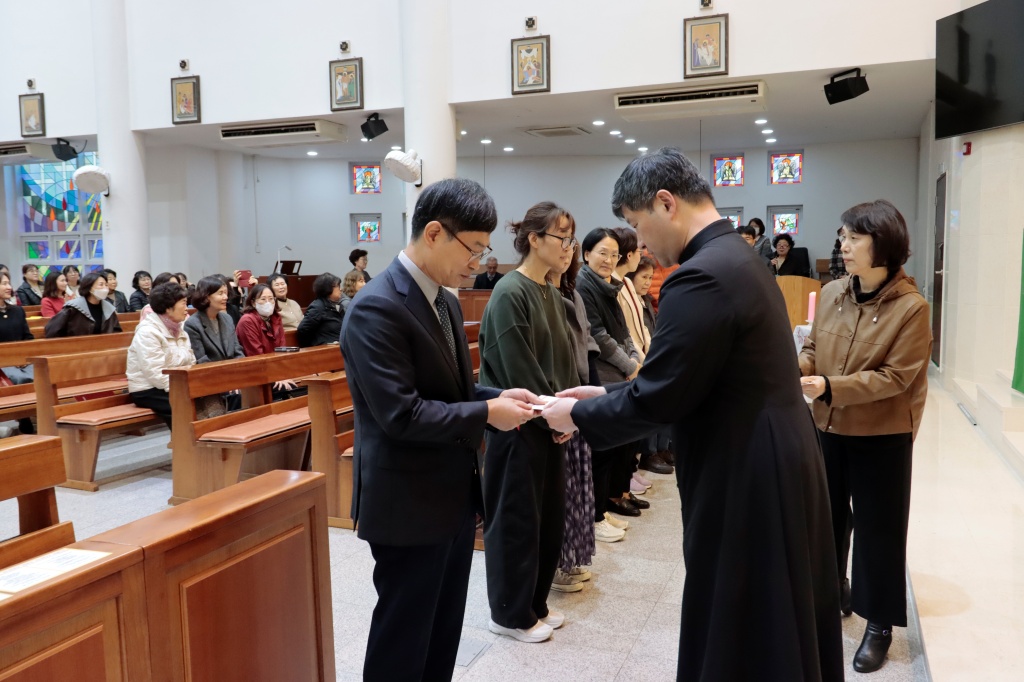 2025_11_16 연차총친목회(23).JPG