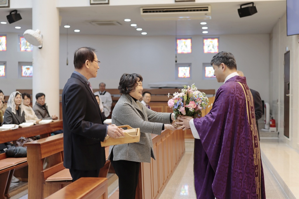 2025_12_14 신부님 영명축일 (5).JPG
