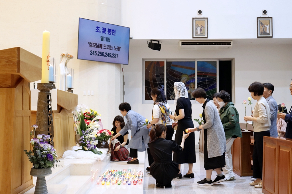2025_015_15 성모의 밤 (28).JPG