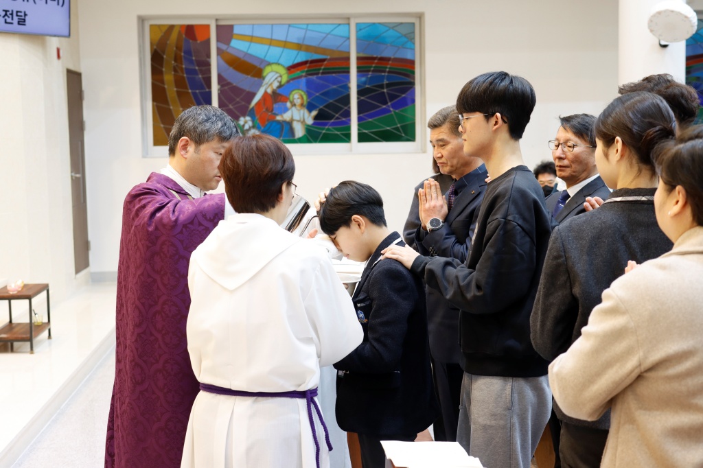 2025_12_21 세례식 (2).JPG