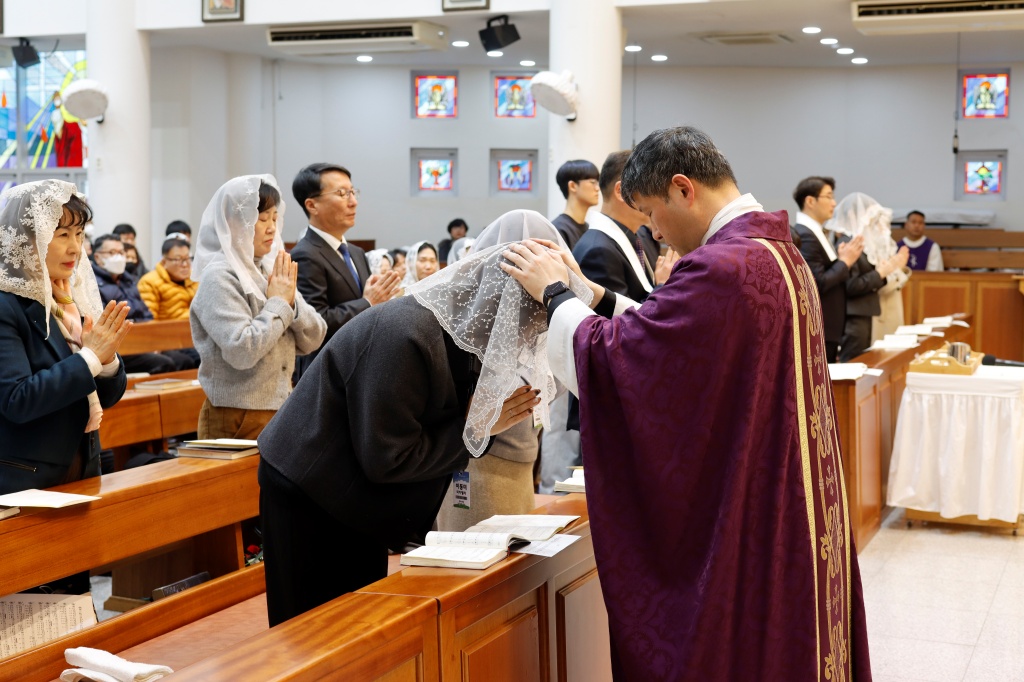 2025_12_21 세례식 (17).JPG