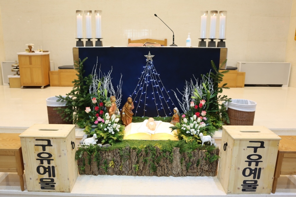 2024_12_25 주님 성탄 대축일 (19).JPG
