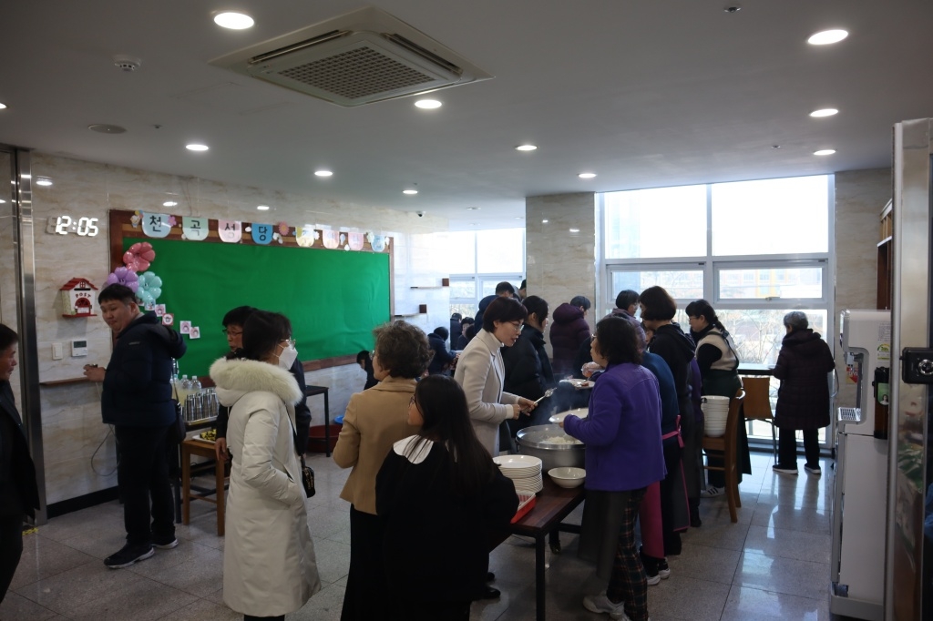 2024_12_25 주님 성탄 대축일 (22).JPG