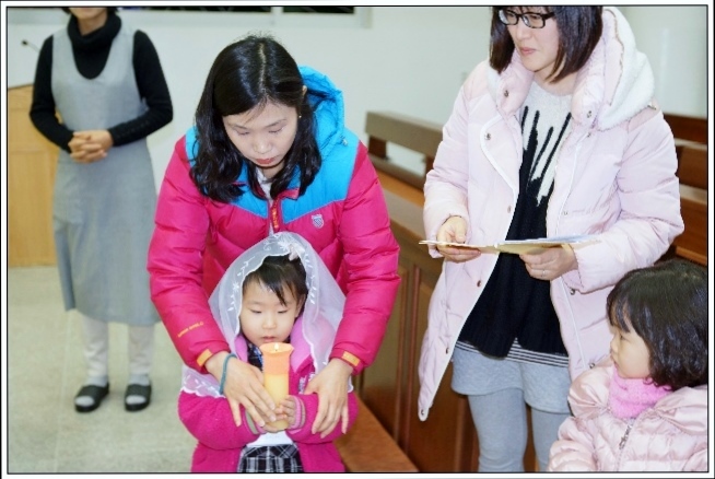 140111_유아세례_(36).jpg