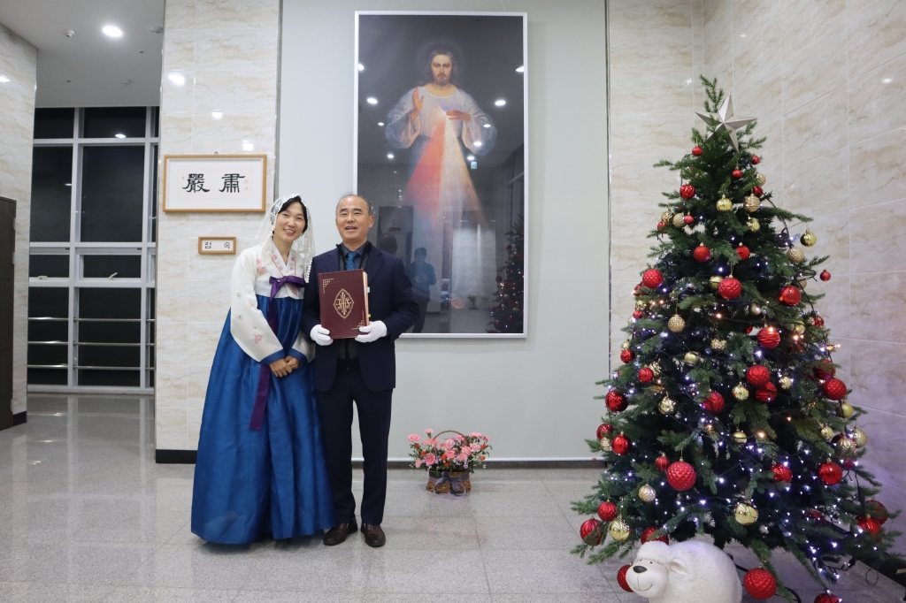 2024_12_25 주님 성탄 대축일 이모저모 (9).JPG