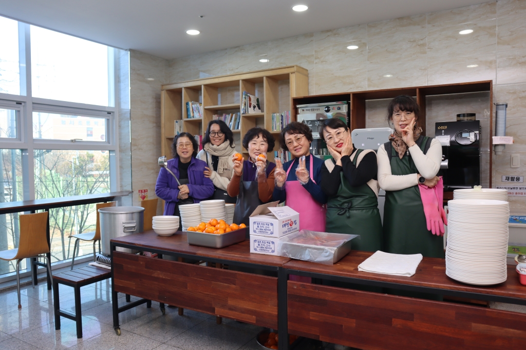 2024_12_25 주님 성탄 대축일 이모저모 (3).JPG