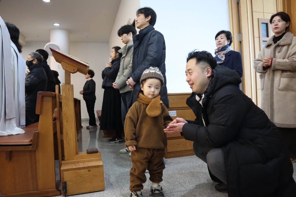 2024_12_25 주님 성탄 대축일 이모저모 (25).JPG