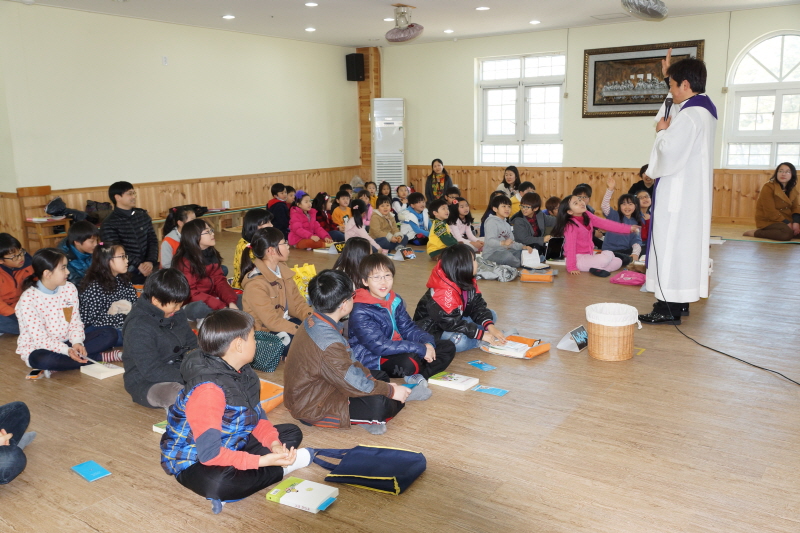 어린이미사_첫번째DSC07735.jpg