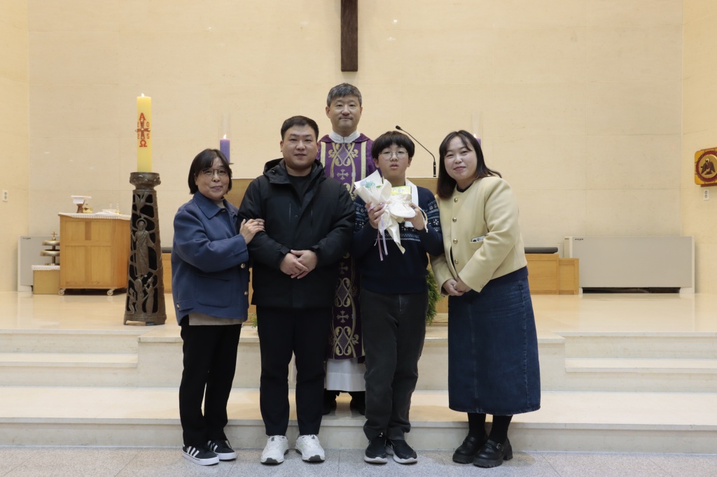 2025_12_02 세례식 (12).JPG