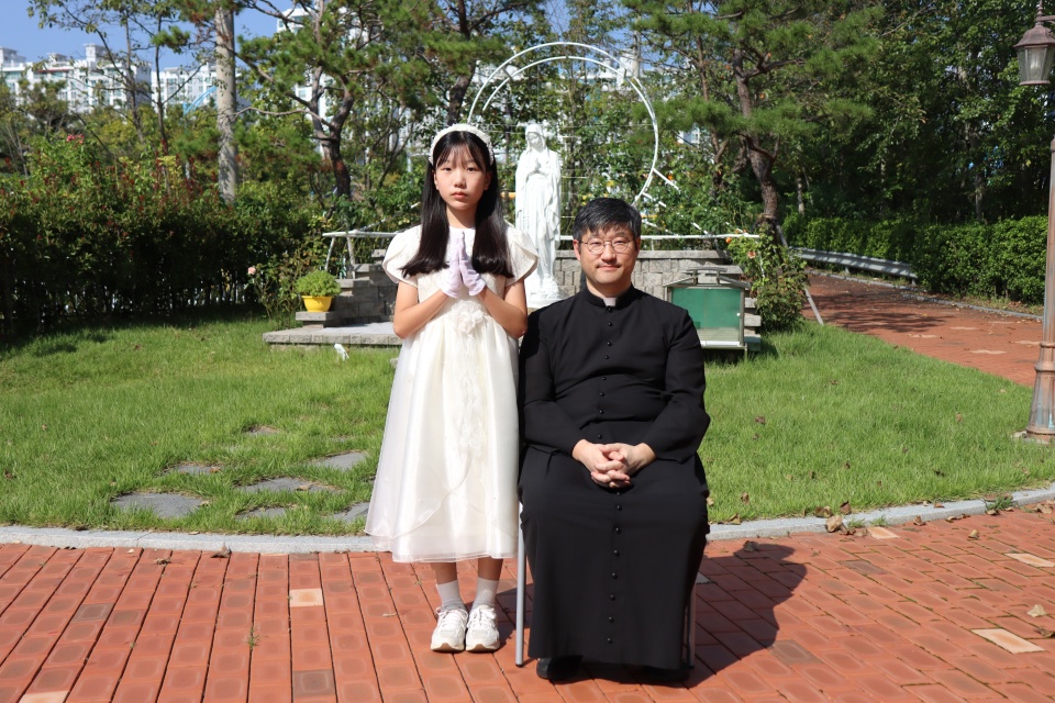 2024_10_12 첫영성체 기념사진 (10).JPG
