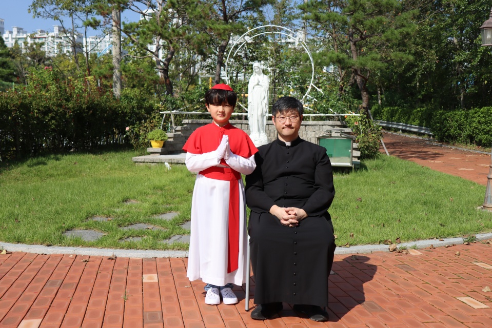 2024_10_12 첫영성체 기념사진 (6).JPG