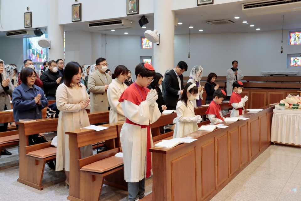 2025_12_07 첫영성체 (14).JPG