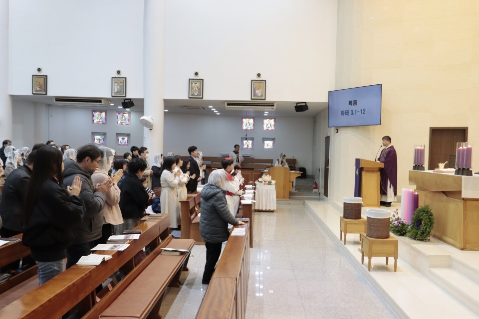 2025_12_07 첫영성체 (9).JPG