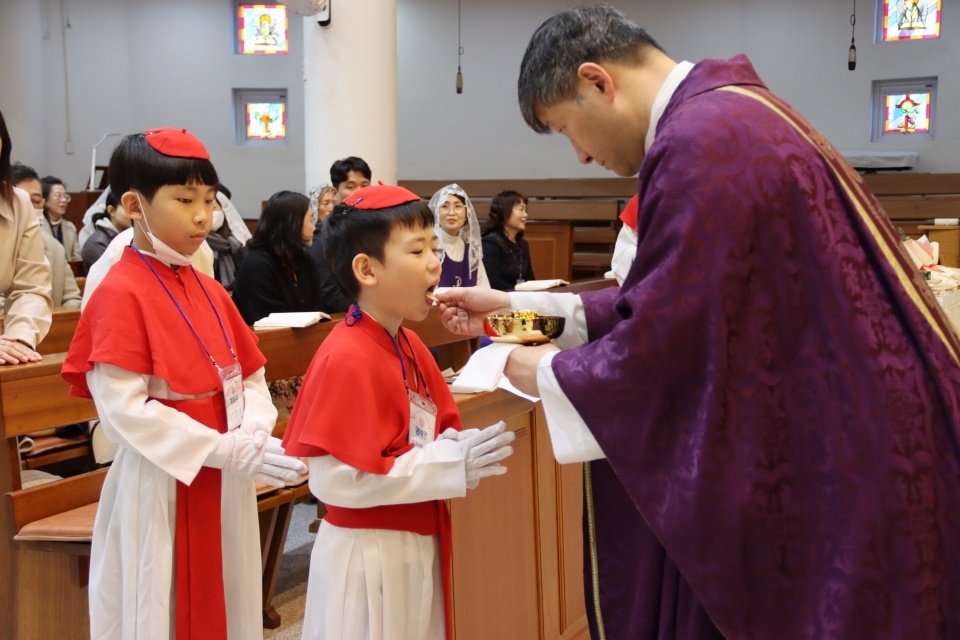 2025_12_07 첫영성체 (32).JPG